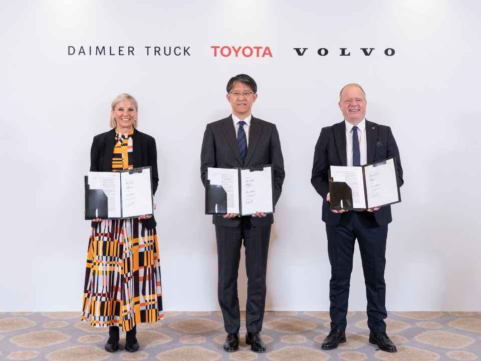 Toyota to Join Daimler Truck and Volvo Group as Equal Partner in Fuel Cell Joint Venture cellcentric