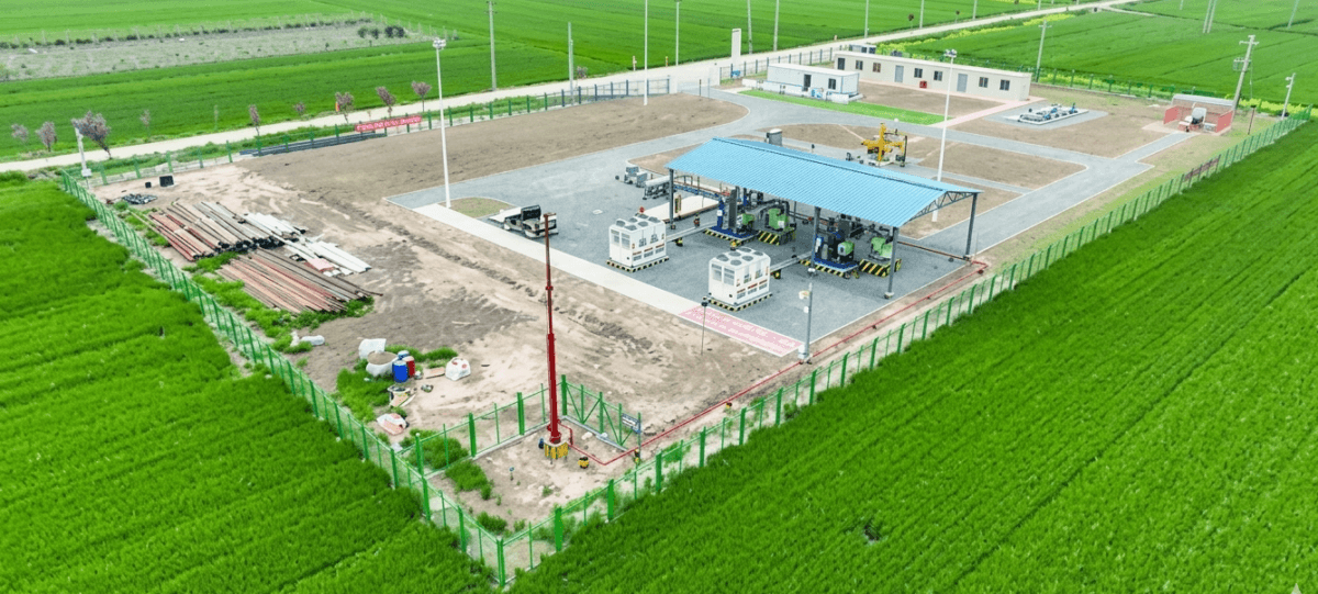 China Commissions First Large-Scale Salt Cavern Hydrogen Storage Project
