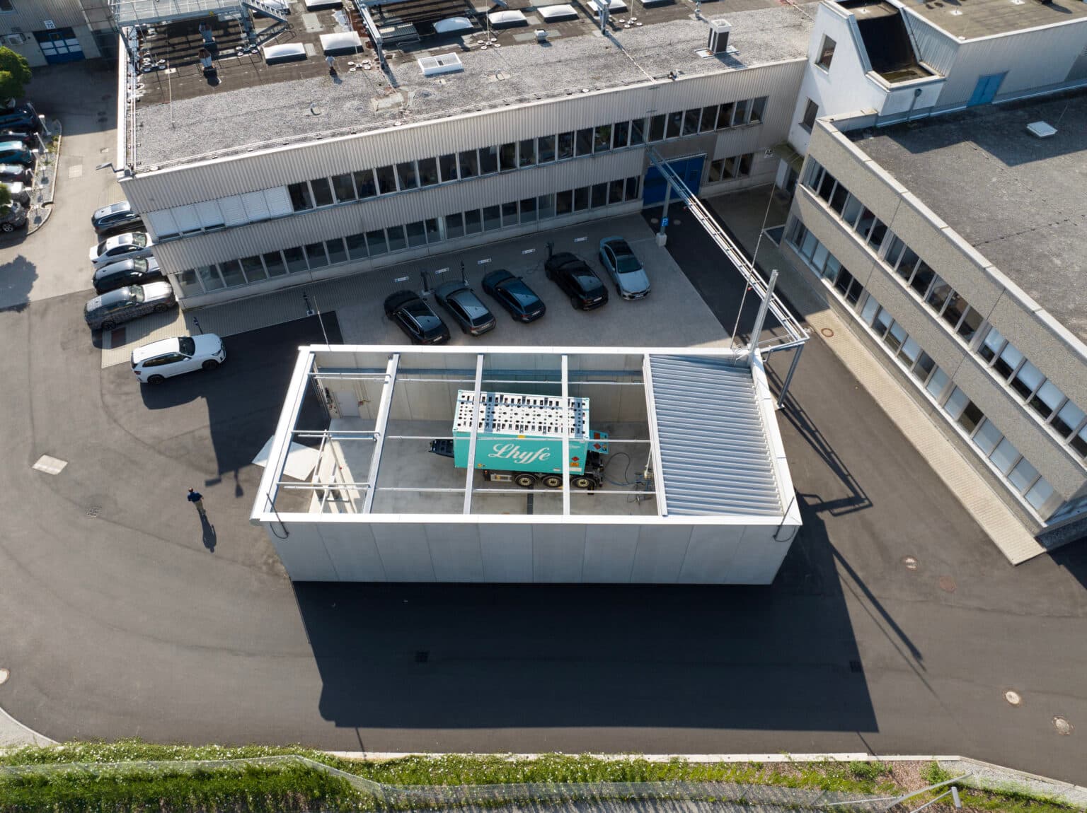 Lhyfe Awarded Multi-Year Green Hydrogen Supply Contract with BMW Group's Steyr Facility