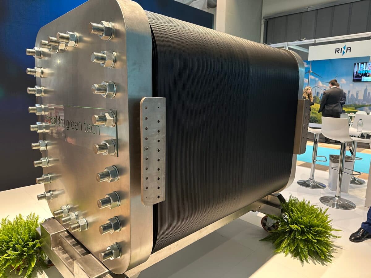 European Commission Allocates 1.1 GW Electrolyzer Capacity in Third Hydrogen Bank Auction