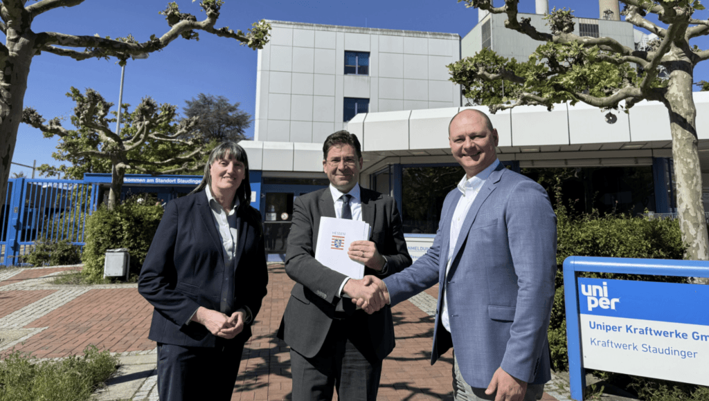 Darmstadt Authority Grants Preliminary Approval for Uniper's Hydrogen-Ready Power Plant at Staudinger