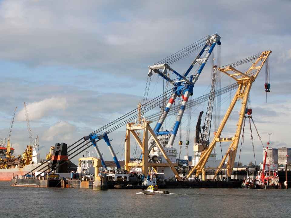 Air Products Advances Europe's Largest Liquid Hydrogen Facility in Rotterdam